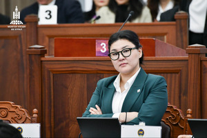 УИХ-ын гишүүн Э.Болормаад холбогдох хэргийг прокурорт шилжүүлжээ